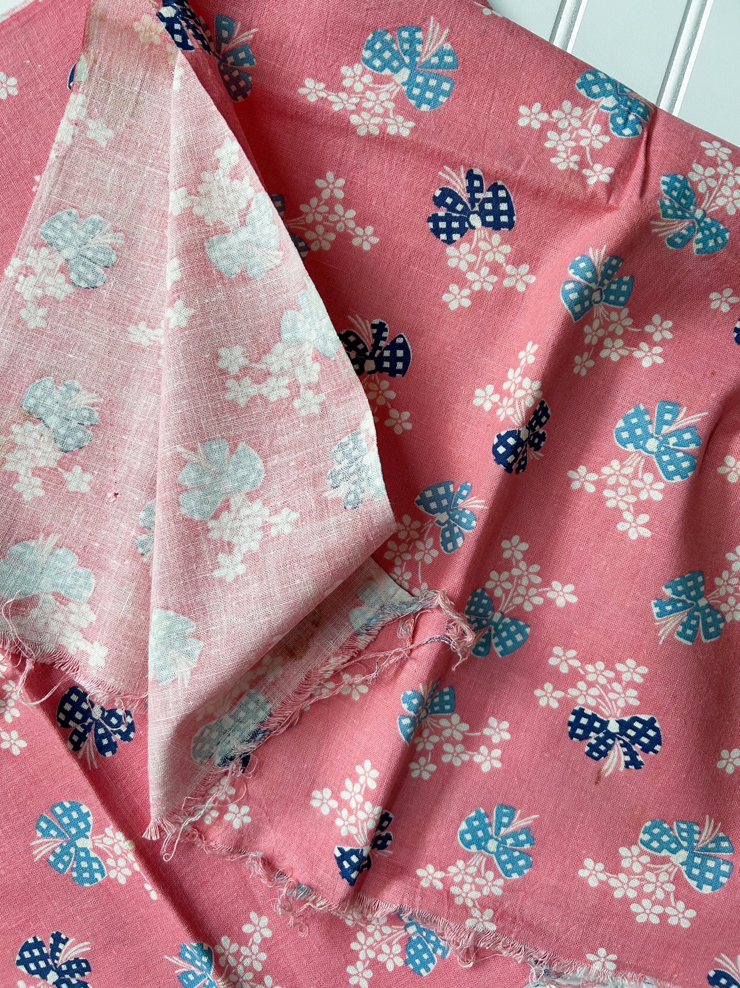 Single Pink Bows Vintage Feed Sack