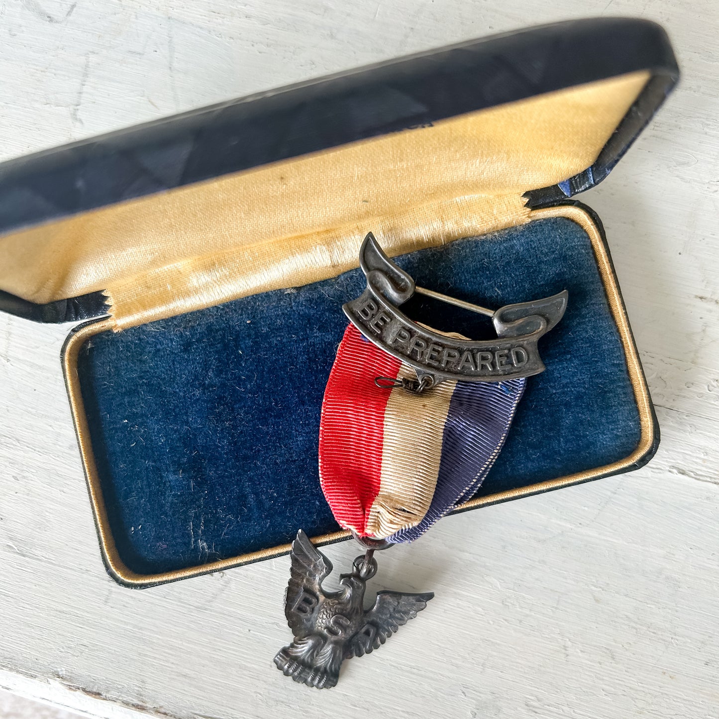 1930's RARE Robbins 2a Eagle Scout Medal with Presentation Box