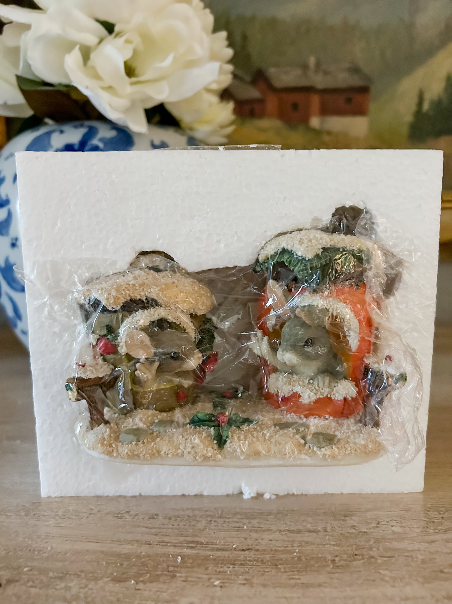 Charming Tails Figurine "Merry Christmas From Our House to Yours"