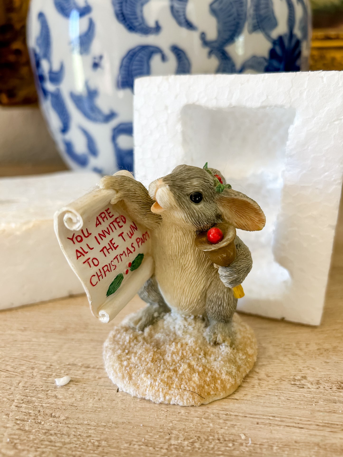 Charming Tails Figurine "Town Crier"