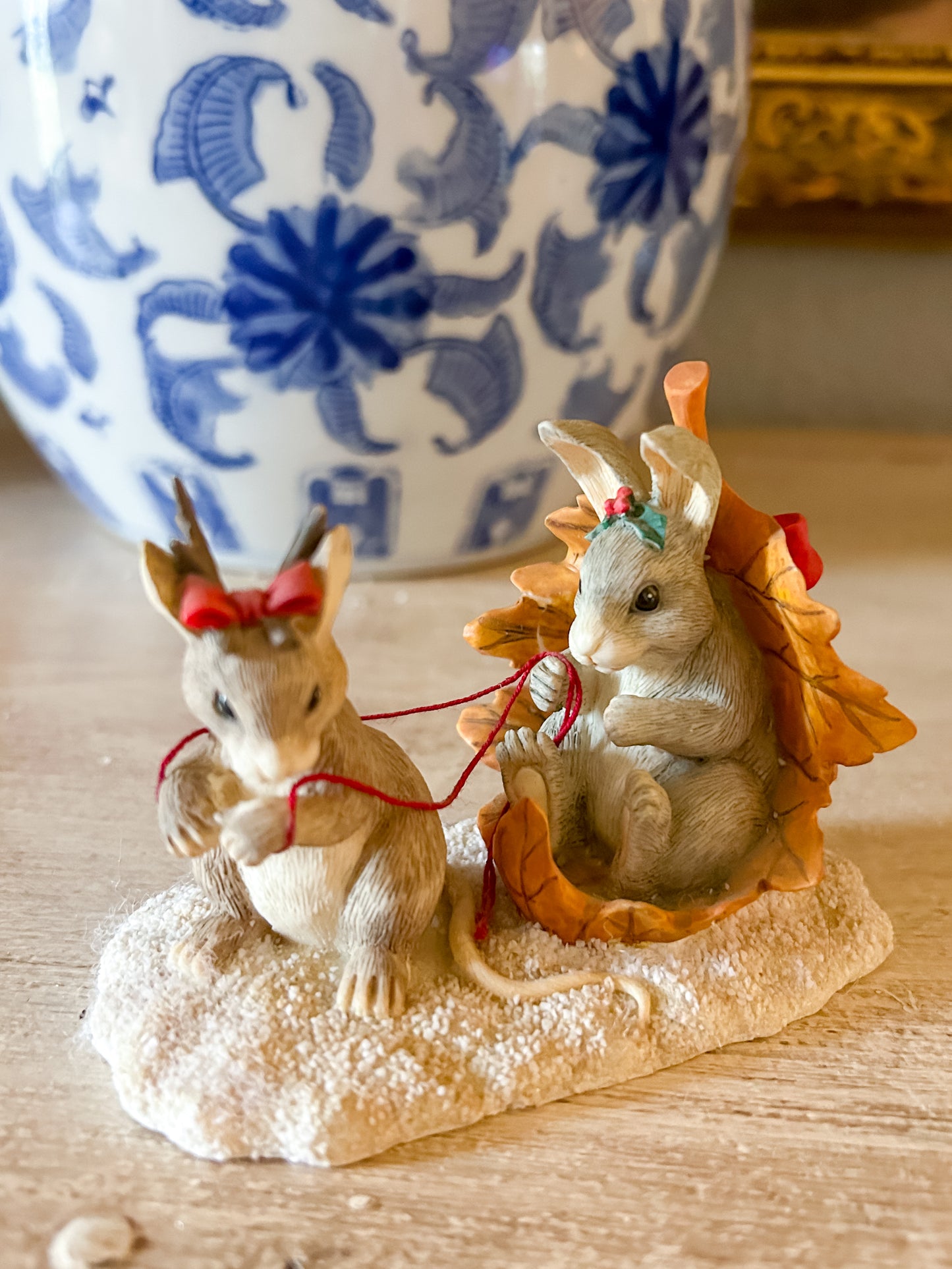 Charming Tails Figurine "Sleigh Ride" LIMITED