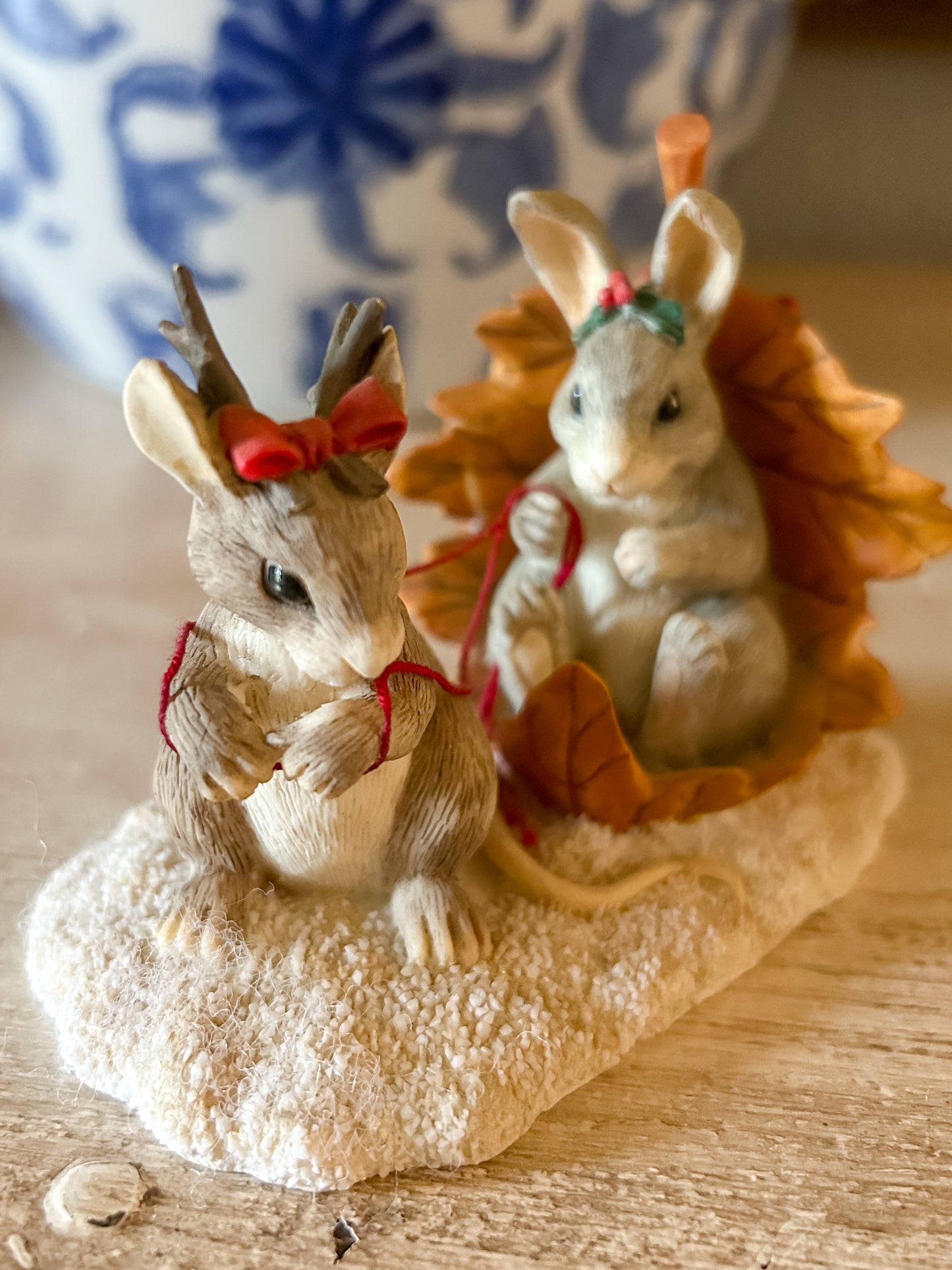 Charming Tails Figurine "Sleigh Ride" LIMITED