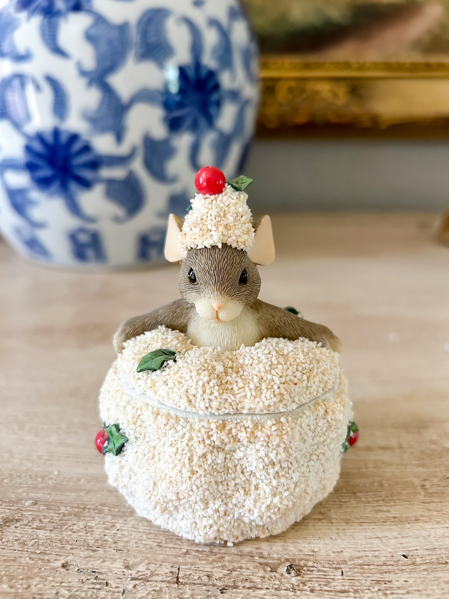 Charming Tails "Snow Angels" Lidded Trinket Box