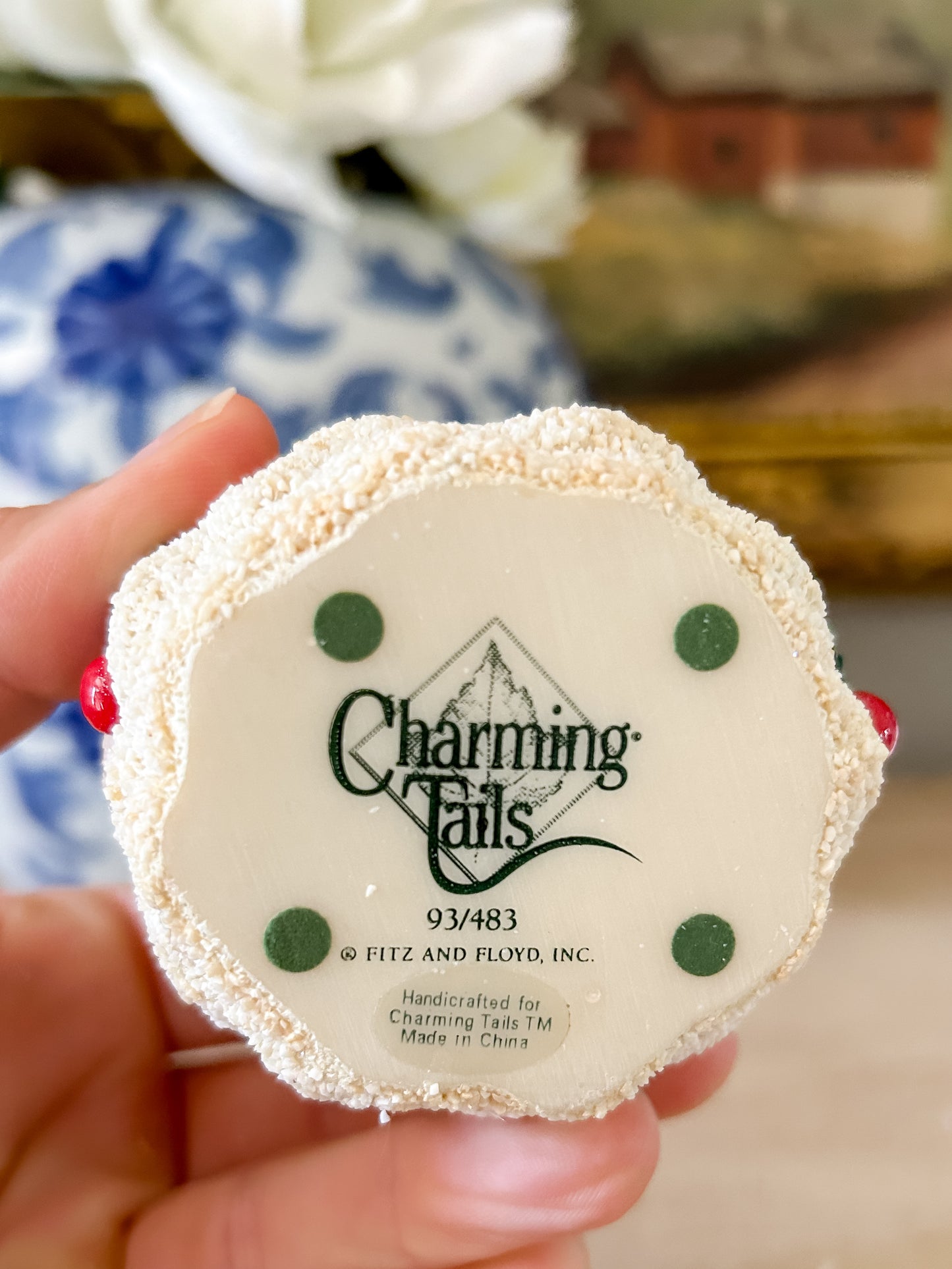 Charming Tails "Snow Angels" Lidded Trinket Box