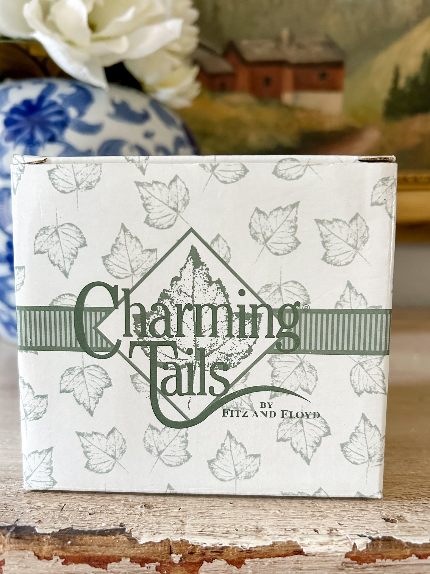 Charming Tails Figurine "Decorating Binkey"