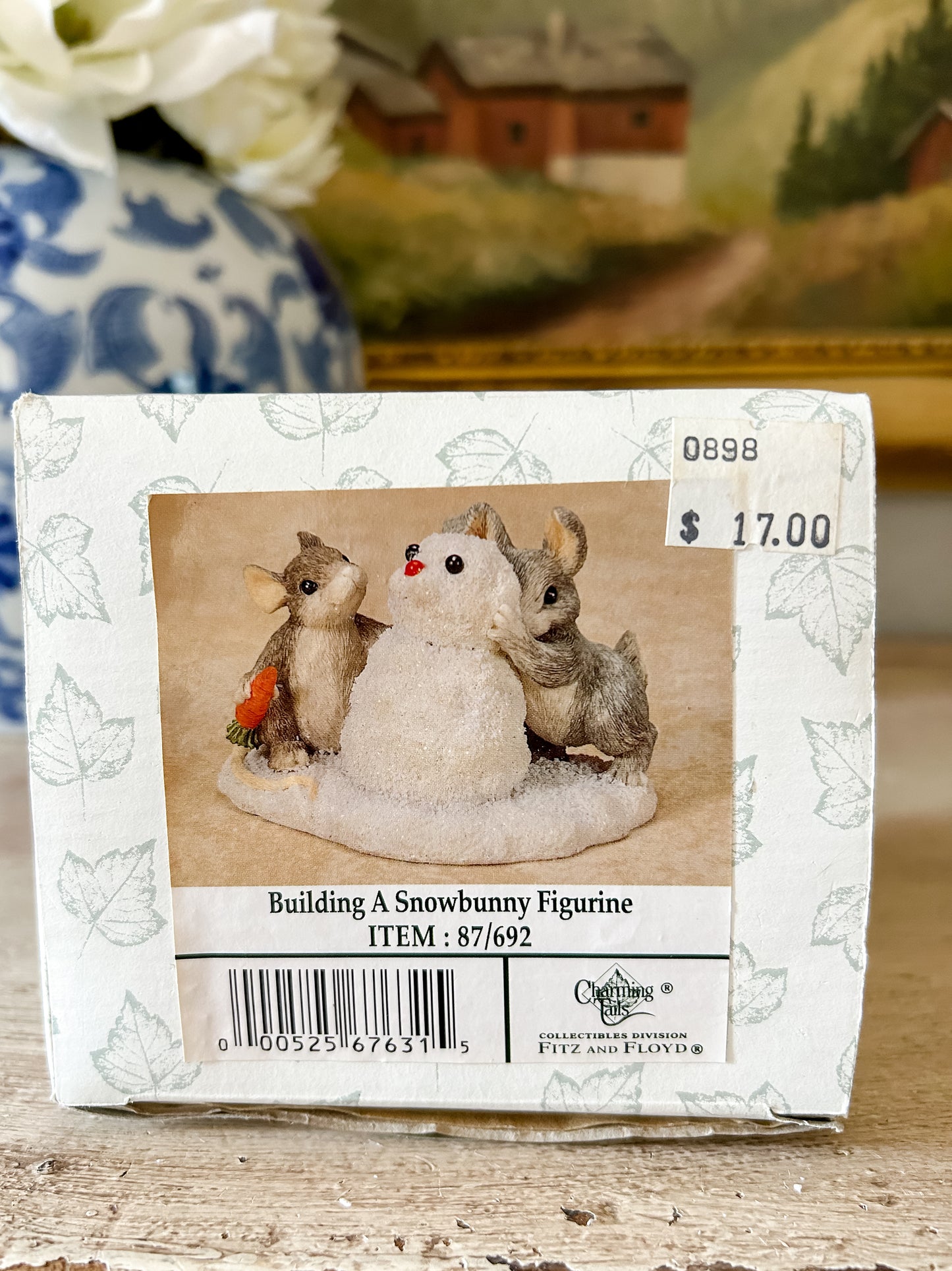 Charming Tails Figurine "Building a Snowbunny"