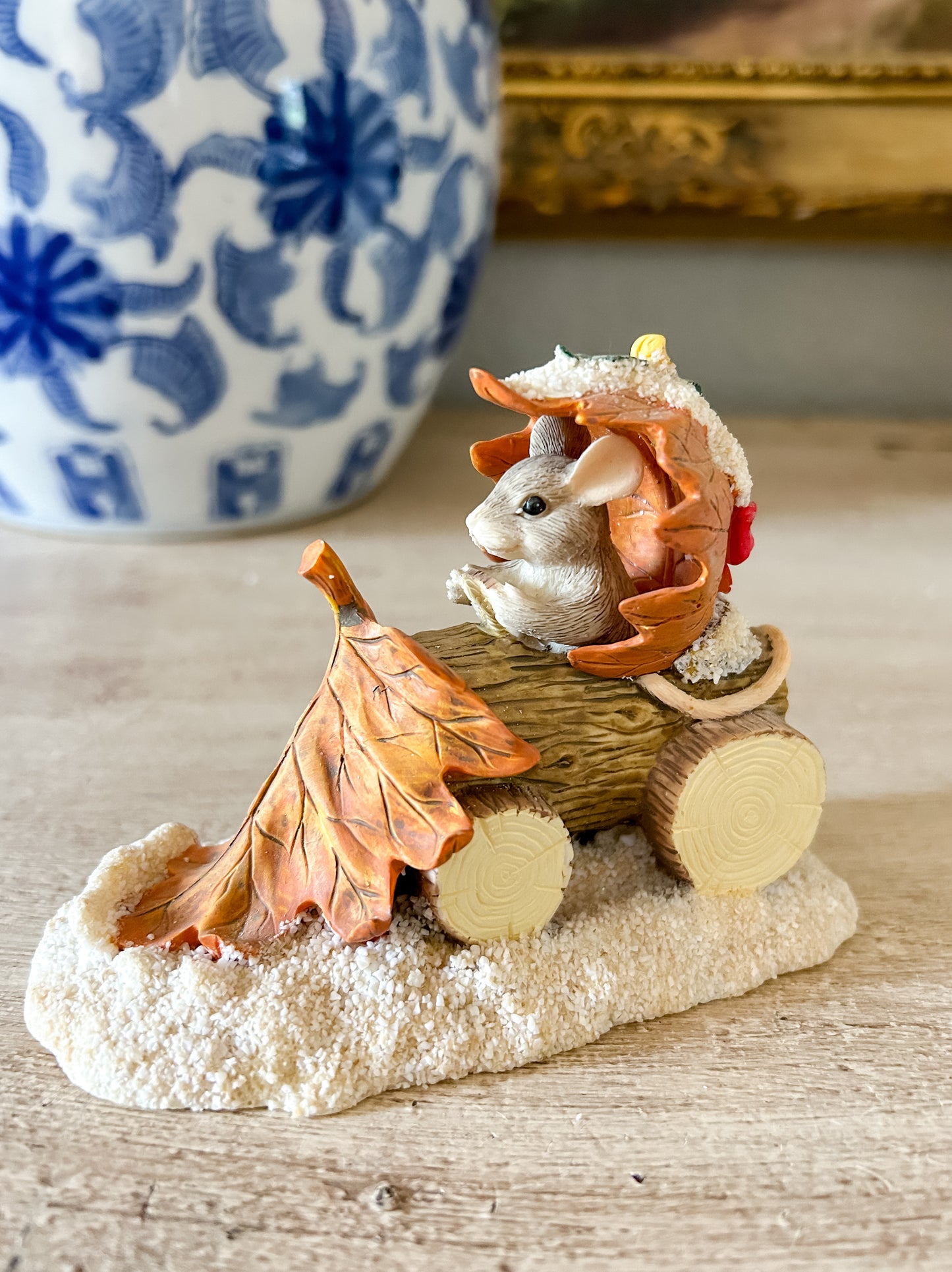 Charming Tails Figurine "Snow Plow"