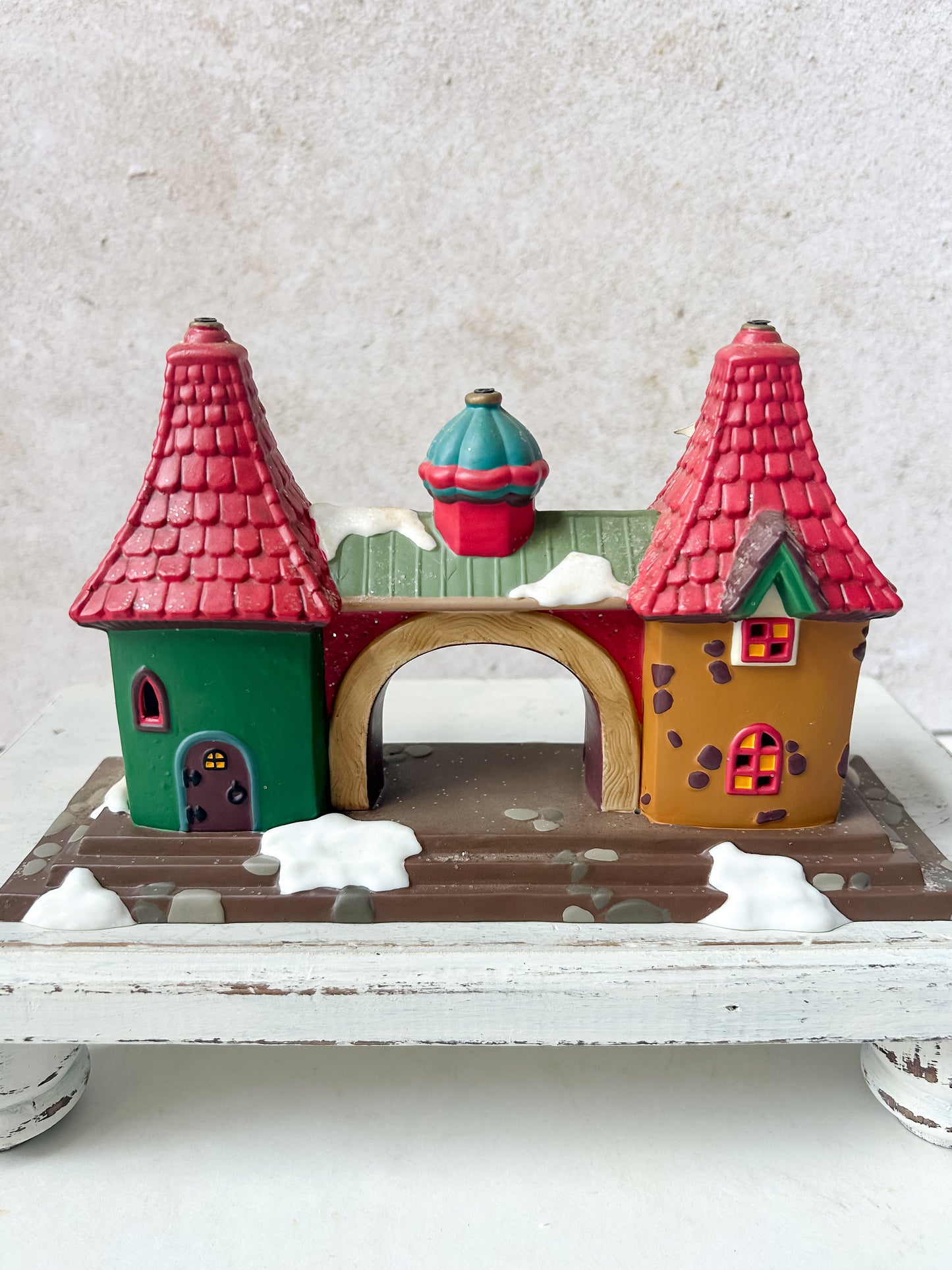 Dept 56 North Pole Series "Welcome to Elf Land" Gate
