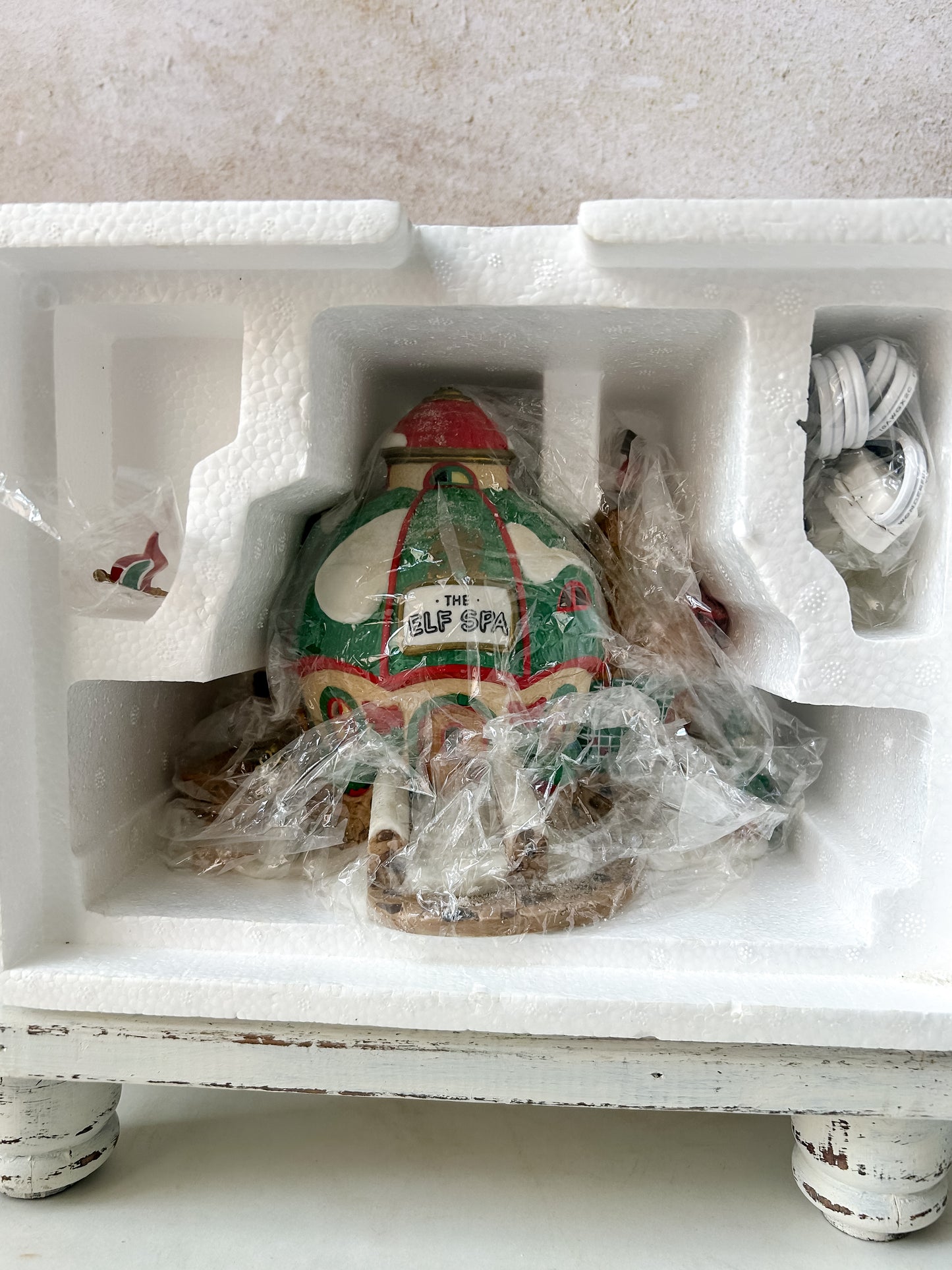 Dept 56 North Pole Series "The Elf Spa"