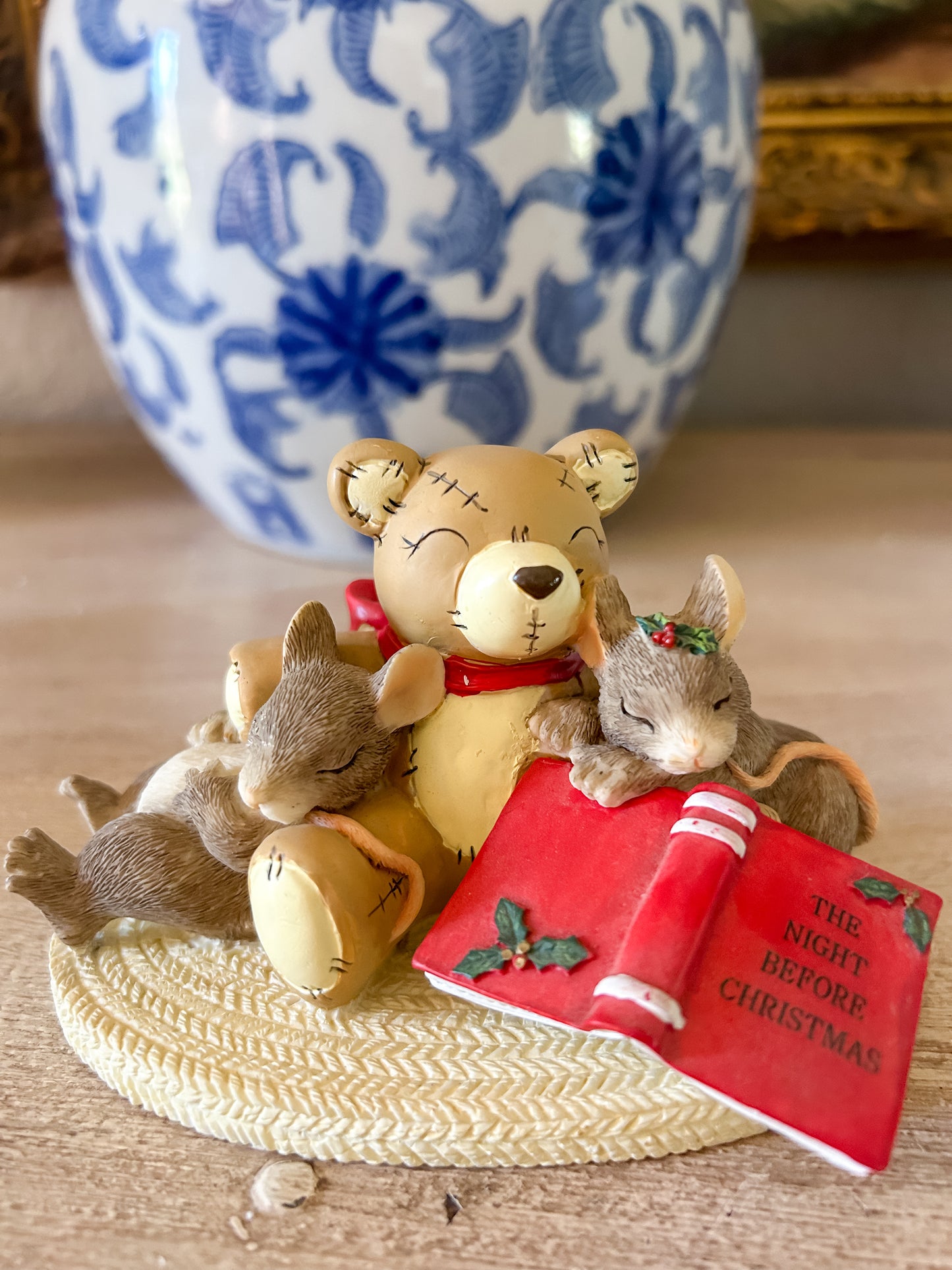 Charming Tails Figurine "Not a Creature Stirring"