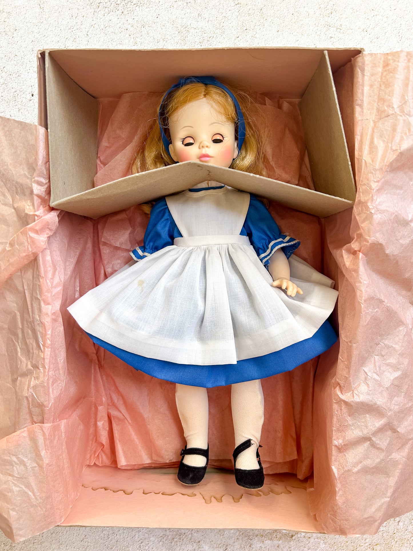 Alice in Wonderland Madam Alexander Doll