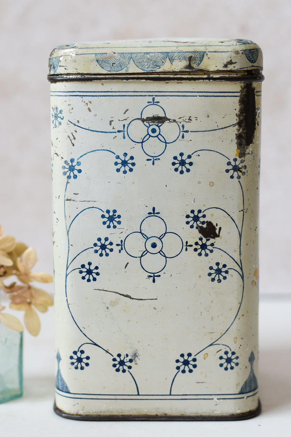 Vintage French Coffee Tin