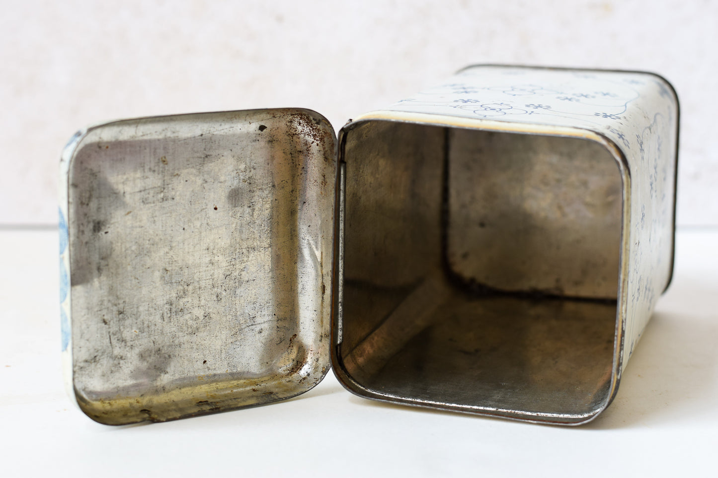 Vintage French Coffee Tin