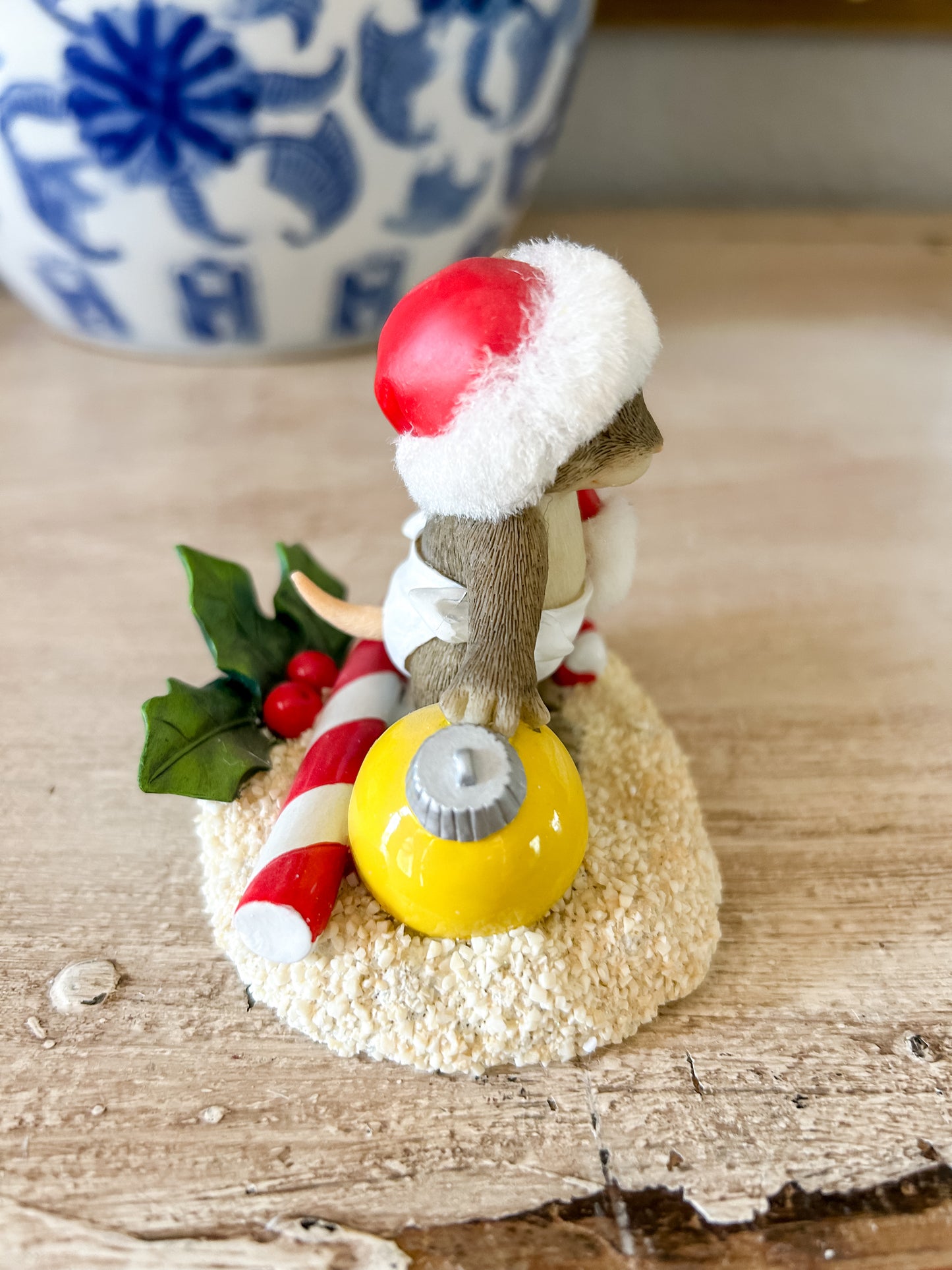LIMITED EDITION Charming Tails Figurine "Baby's First Christmas