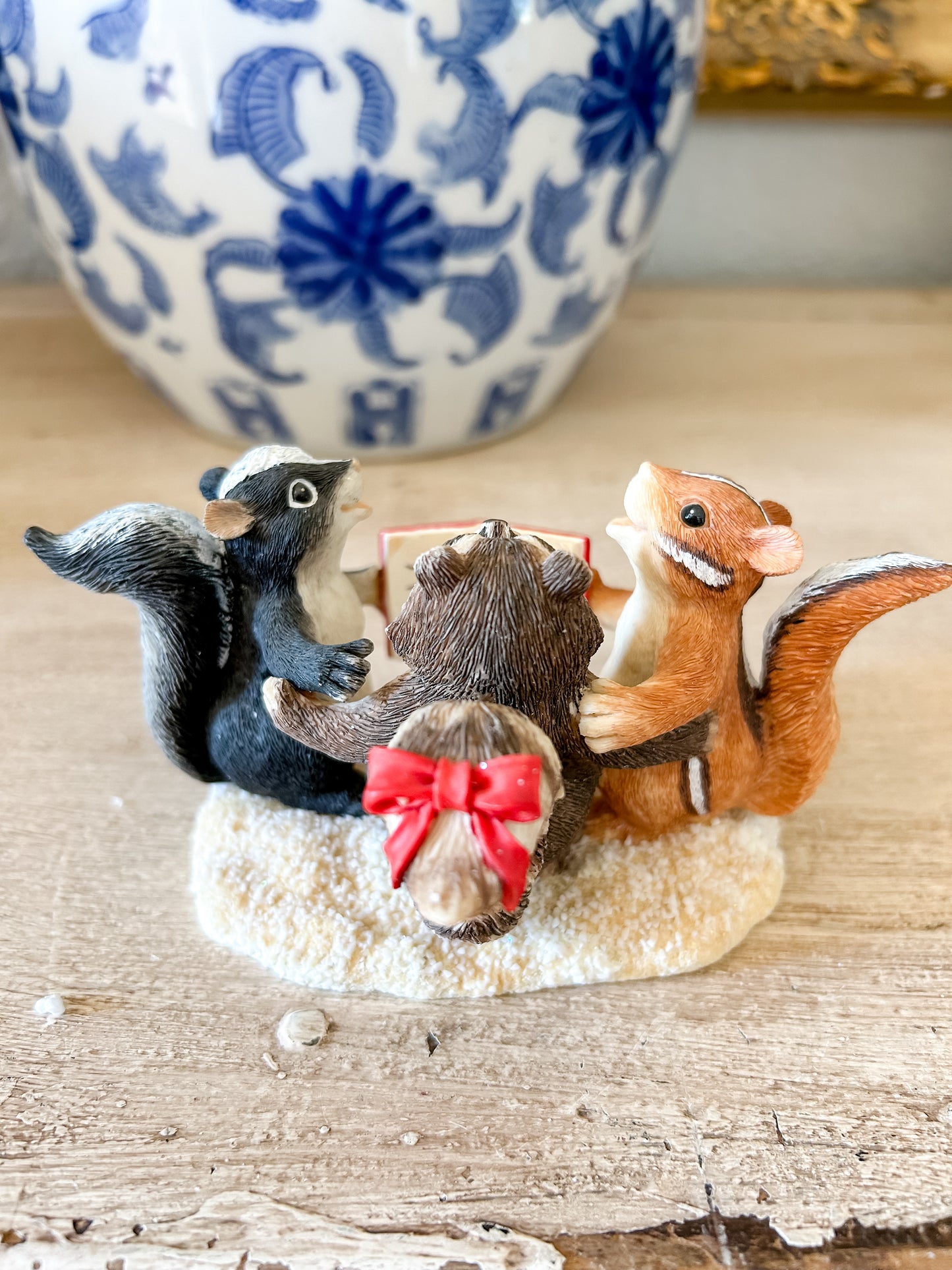 Charming Tails Figurine "A Christmas Trio"