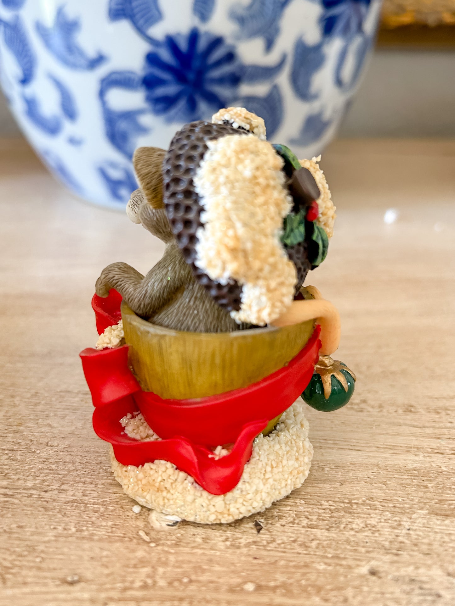 Charming Tails Lidded Box Figurine "Holly Day Dreams"