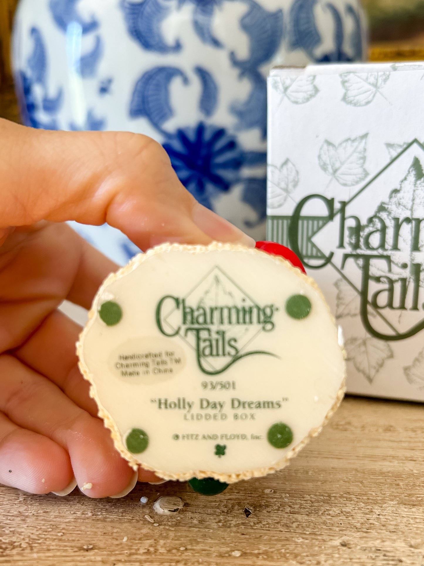 Charming Tails Lidded Box Figurine "Holly Day Dreams"