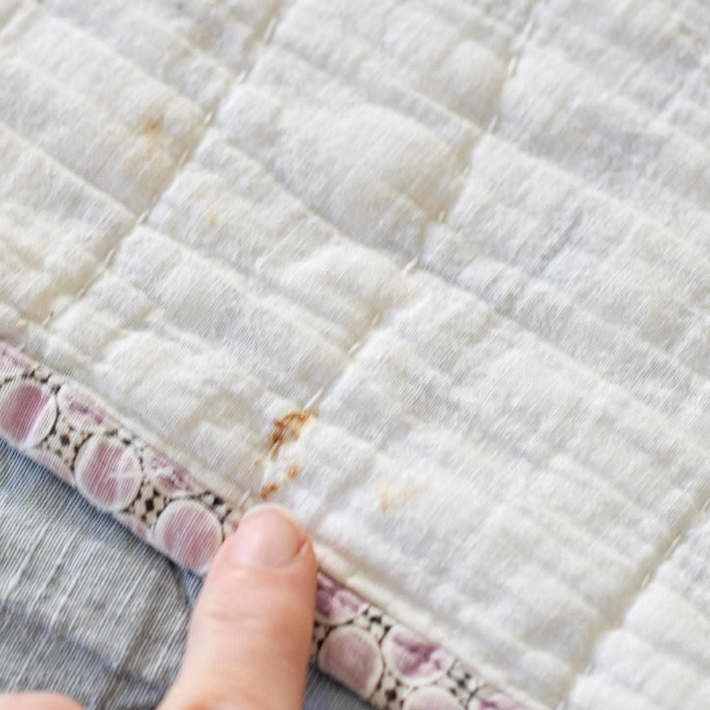 Shoo Fly Vintage Quilt