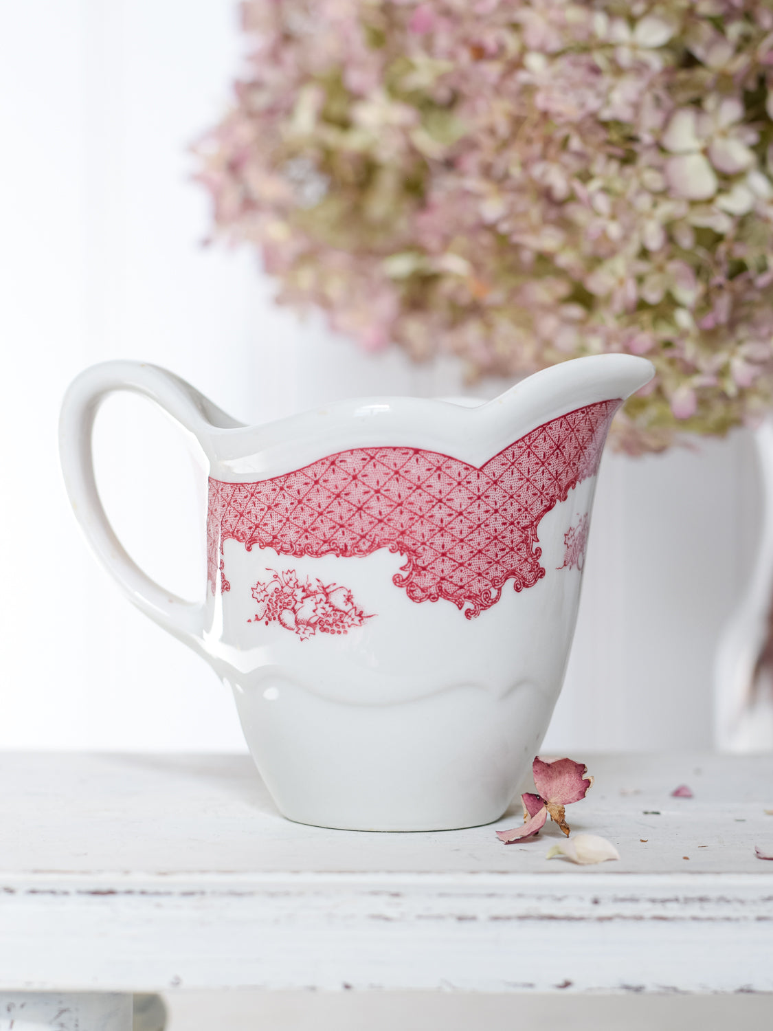 Red Shenango Restaurantware Creamer