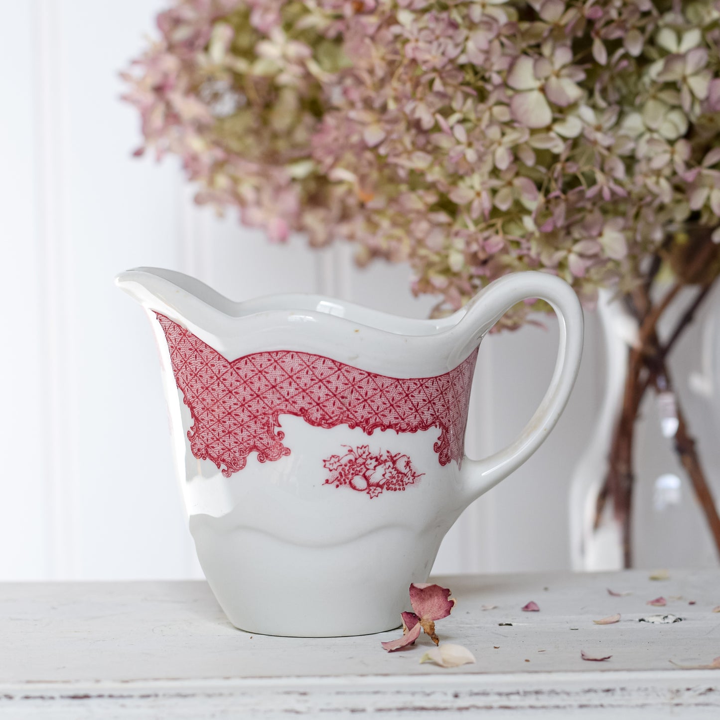Red Shenango Restaurantware Creamer