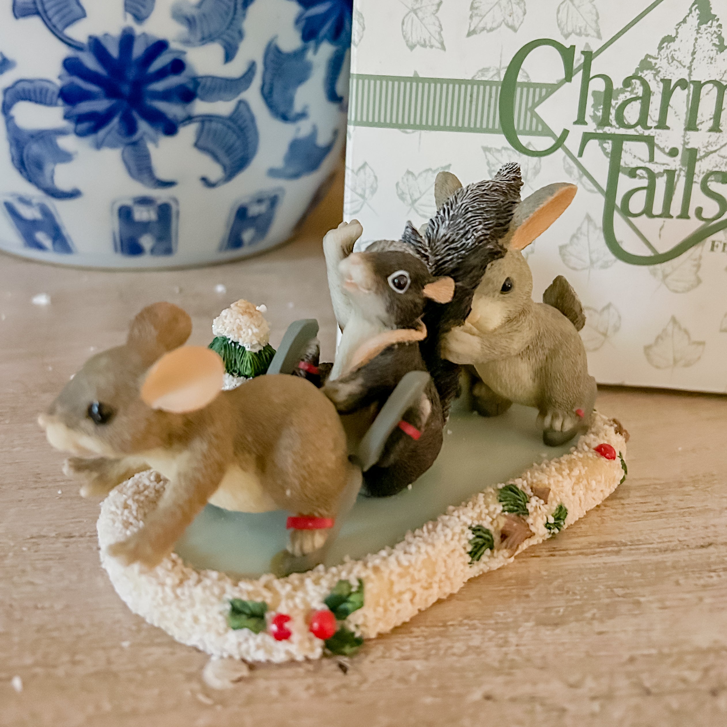 Charming Tails チャーミングテイルズ 子羊 アメリカ雑貨 Amazon.com