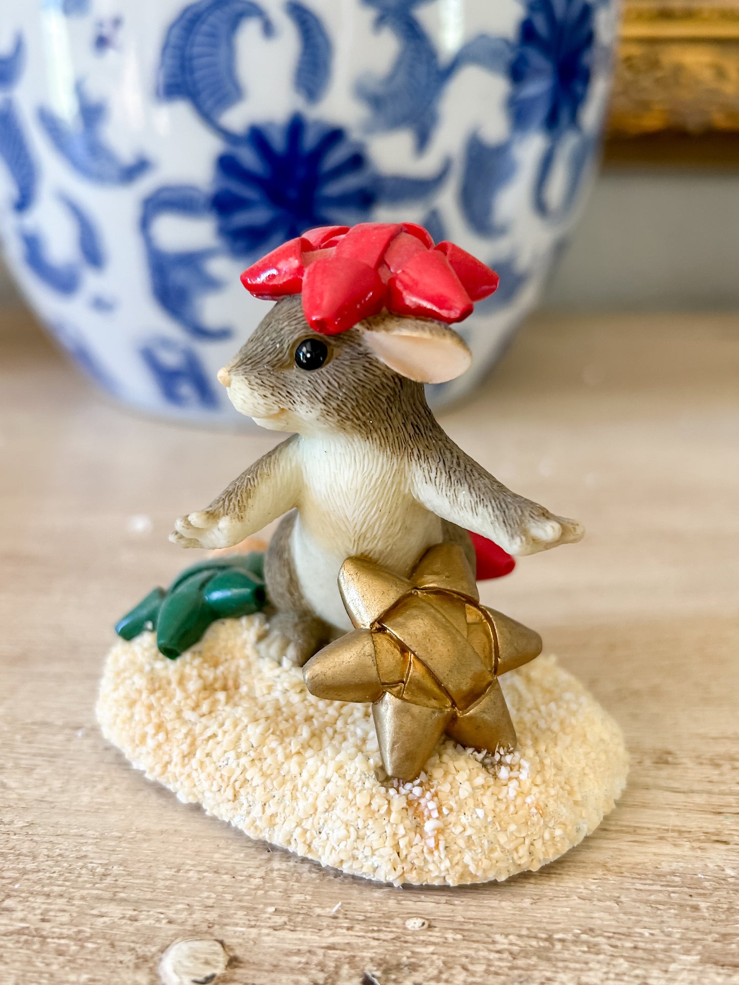 Charming Tails Figurine "I'm Stuck on You"