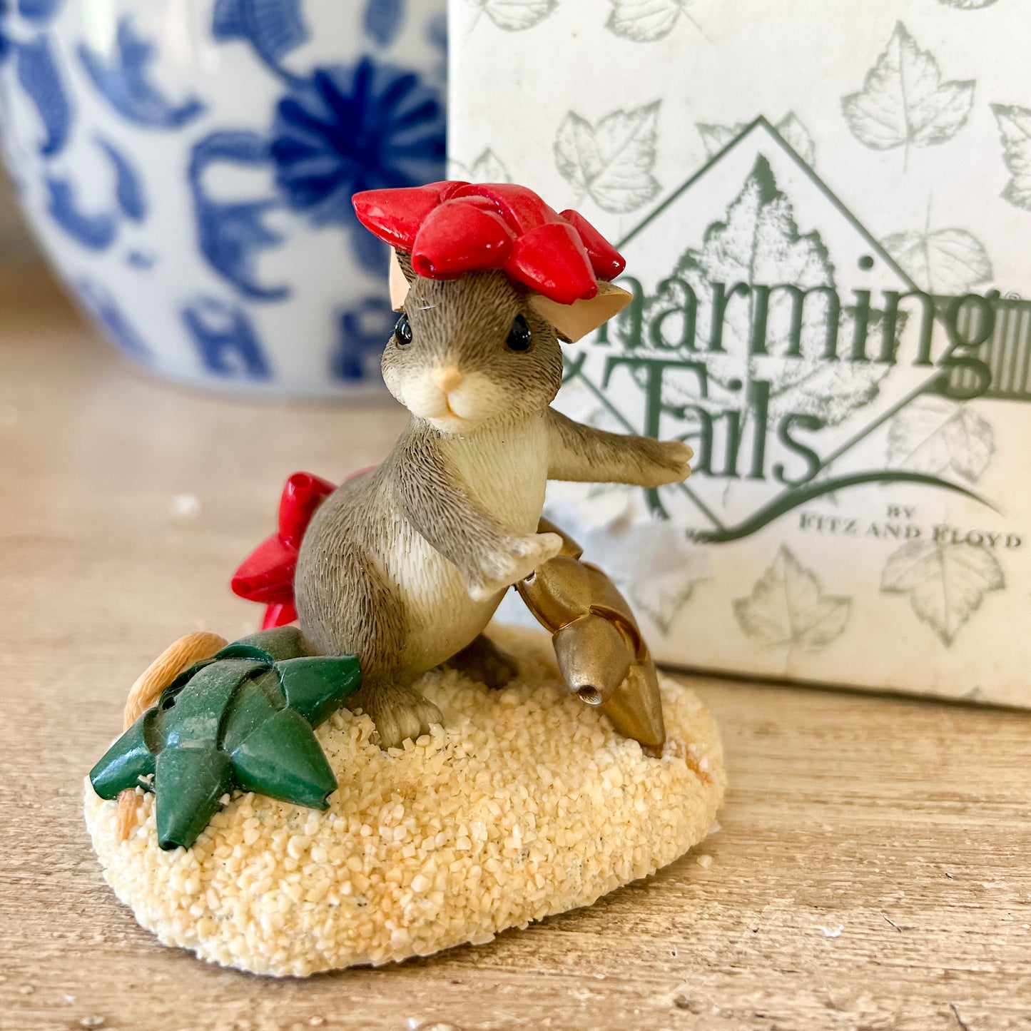 Charming Tails Figurine "I'm Stuck on You"