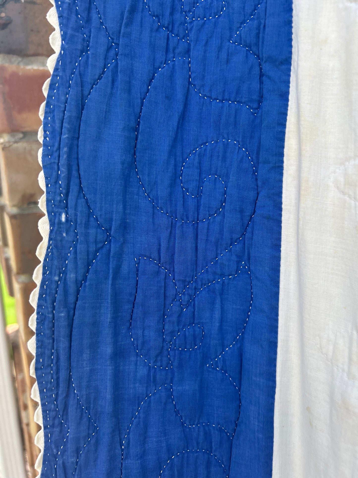 Vintage Blue & White Quilt with Ric-Rac Edge