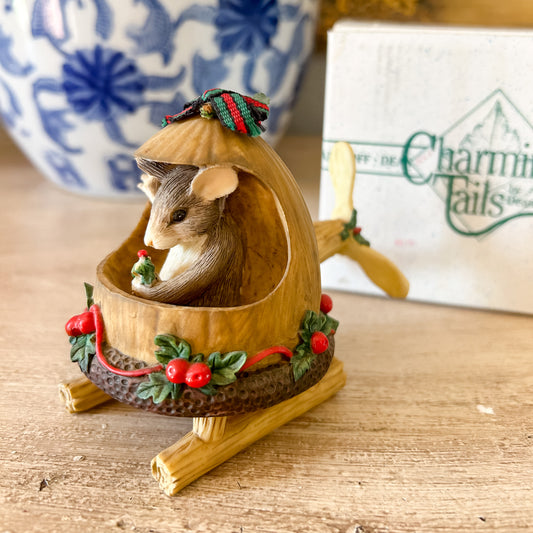 Charming Tails Figurine "Mackenzie's Whirlygig"