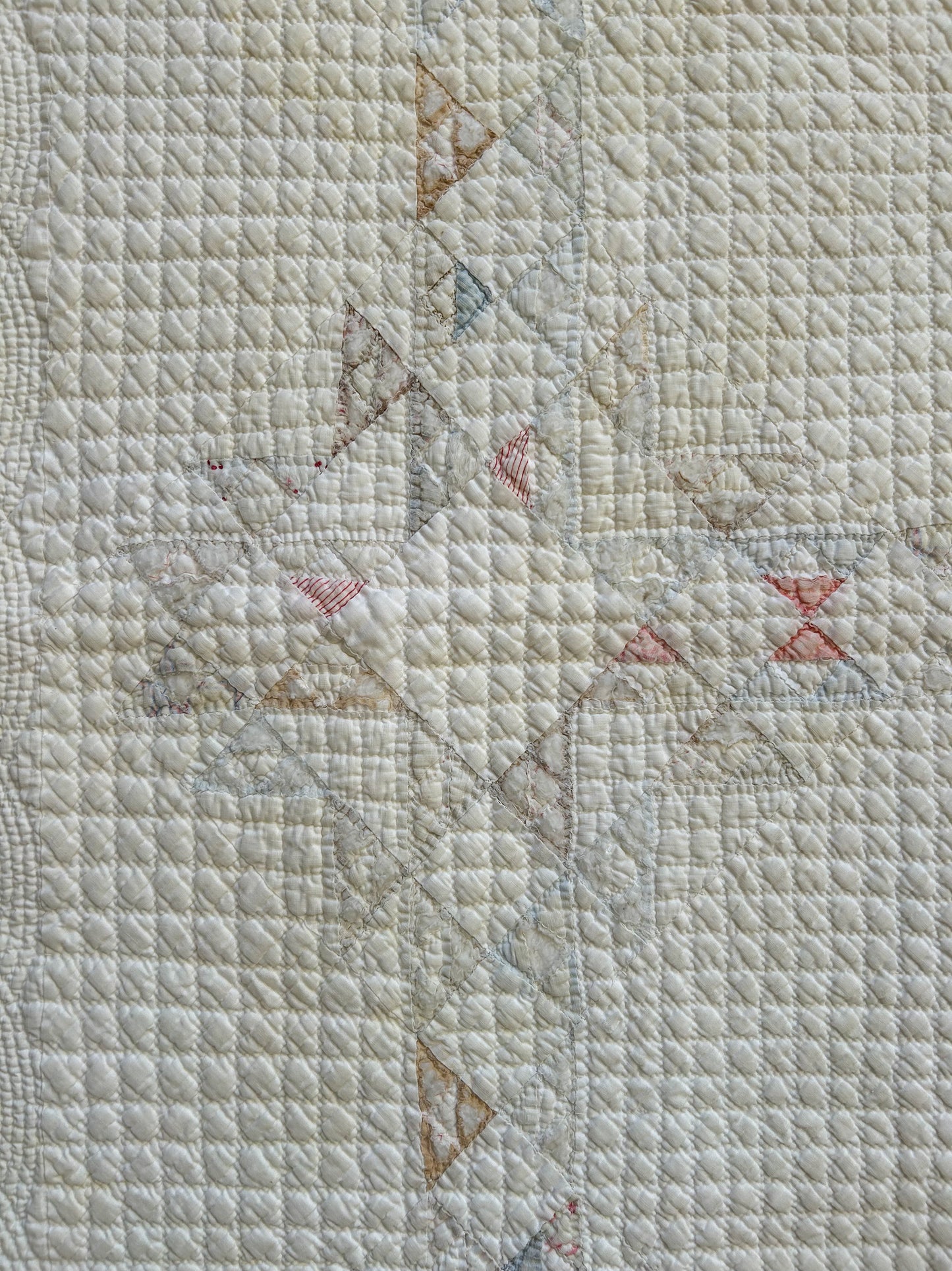 Antique Cream & Pastel Quilt
