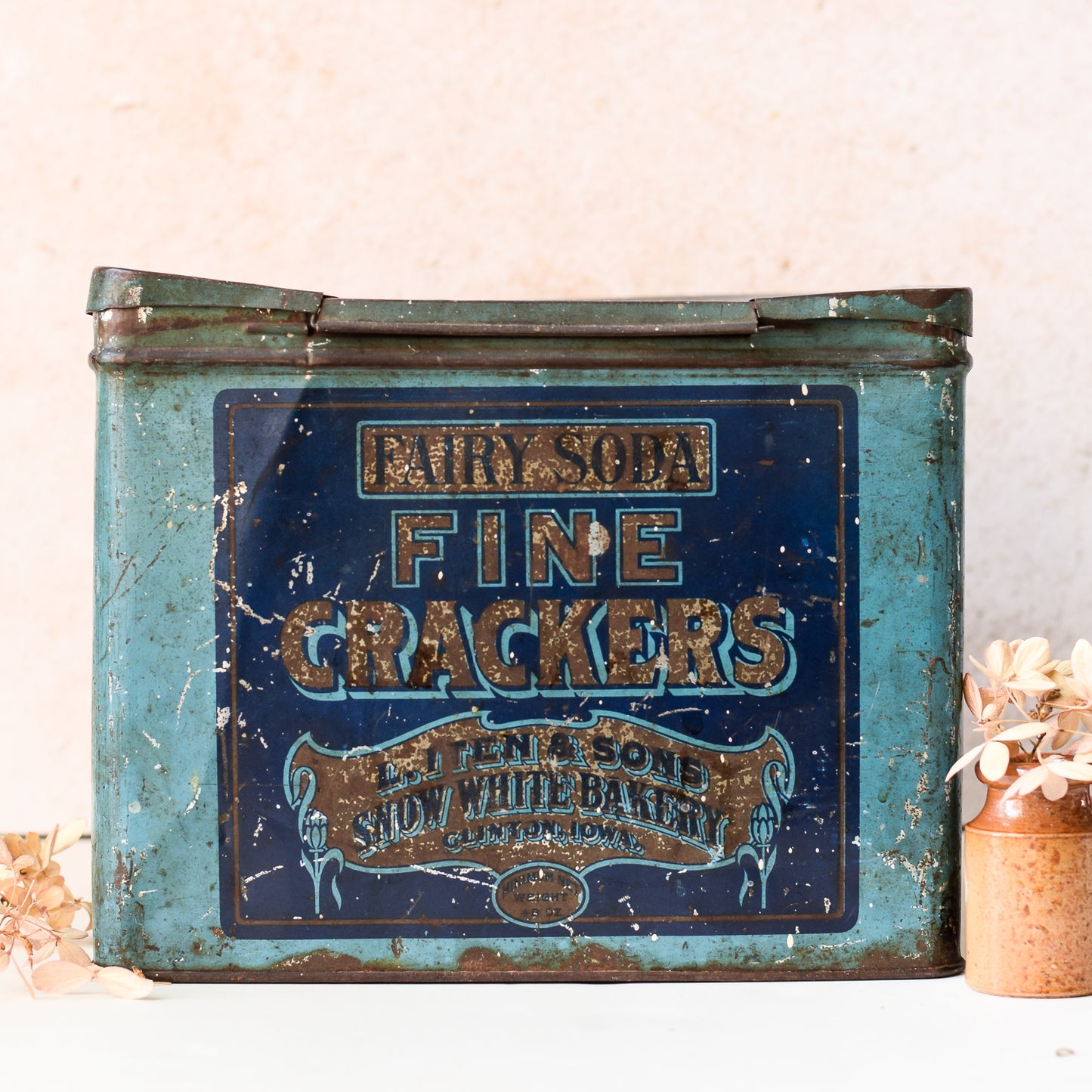 Fairy Fine Soda Cracker Tin