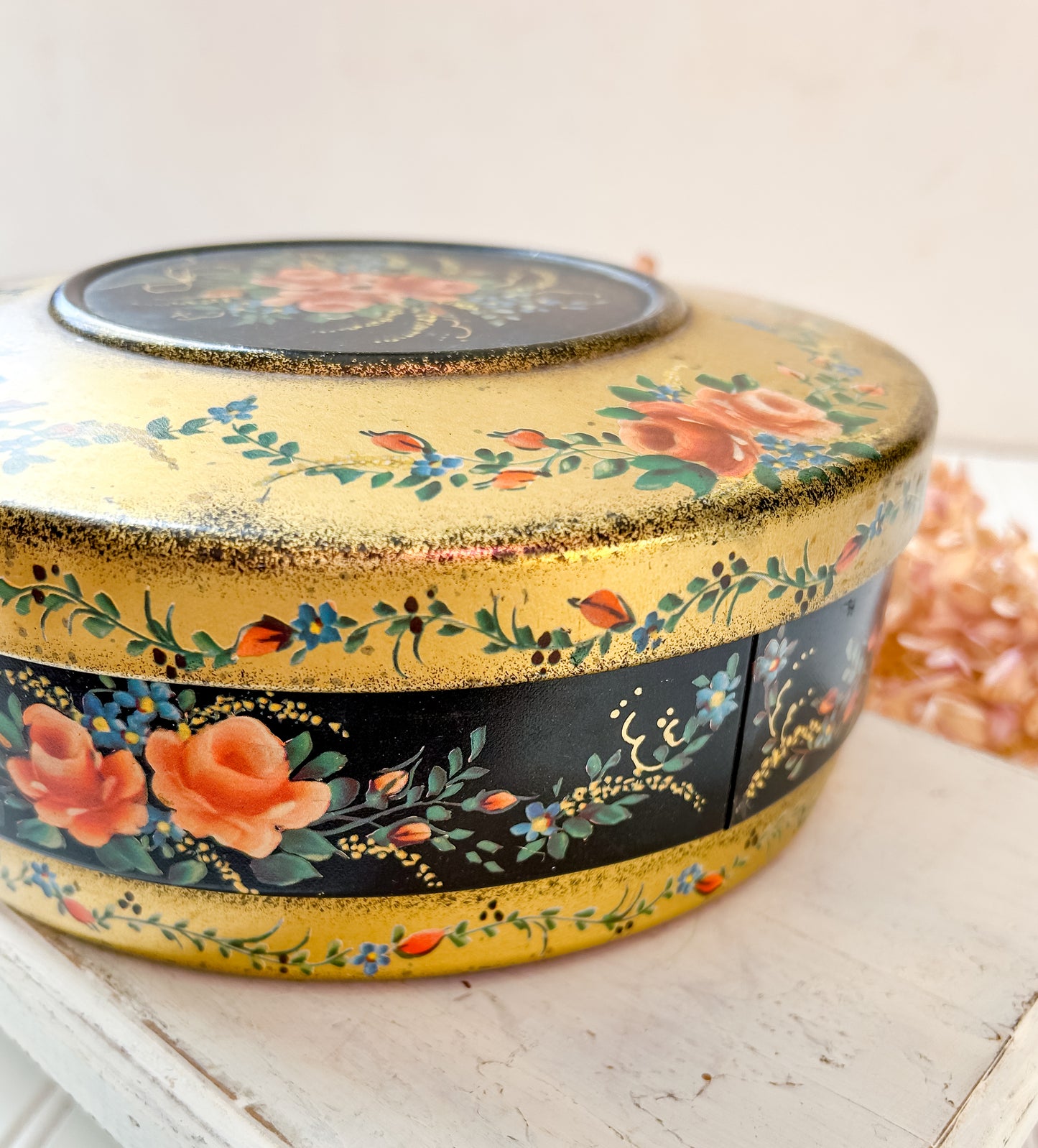 Black & Gold Vintage Tin