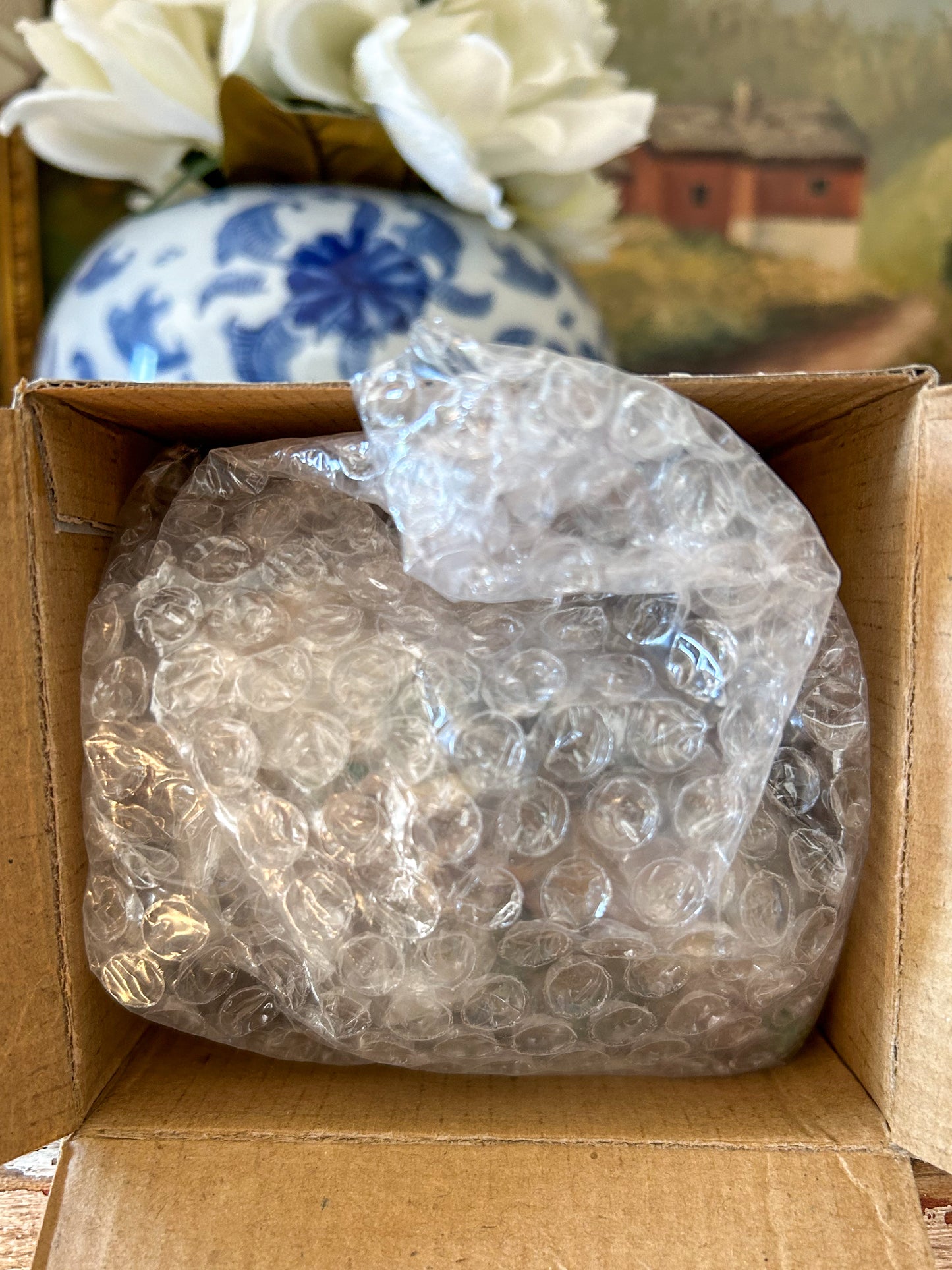 Charming Tails Figurine "Flying Leaf Saucer"