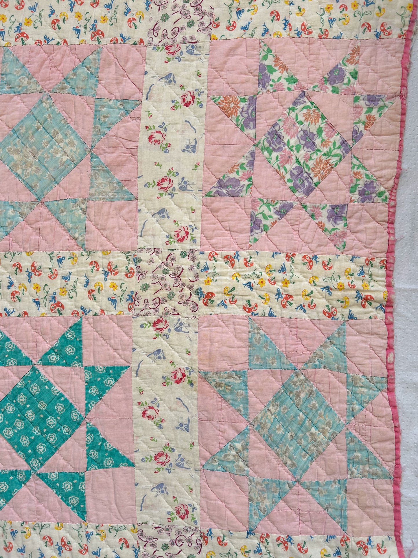 Feedsack Ohio Star Cutter Quilt