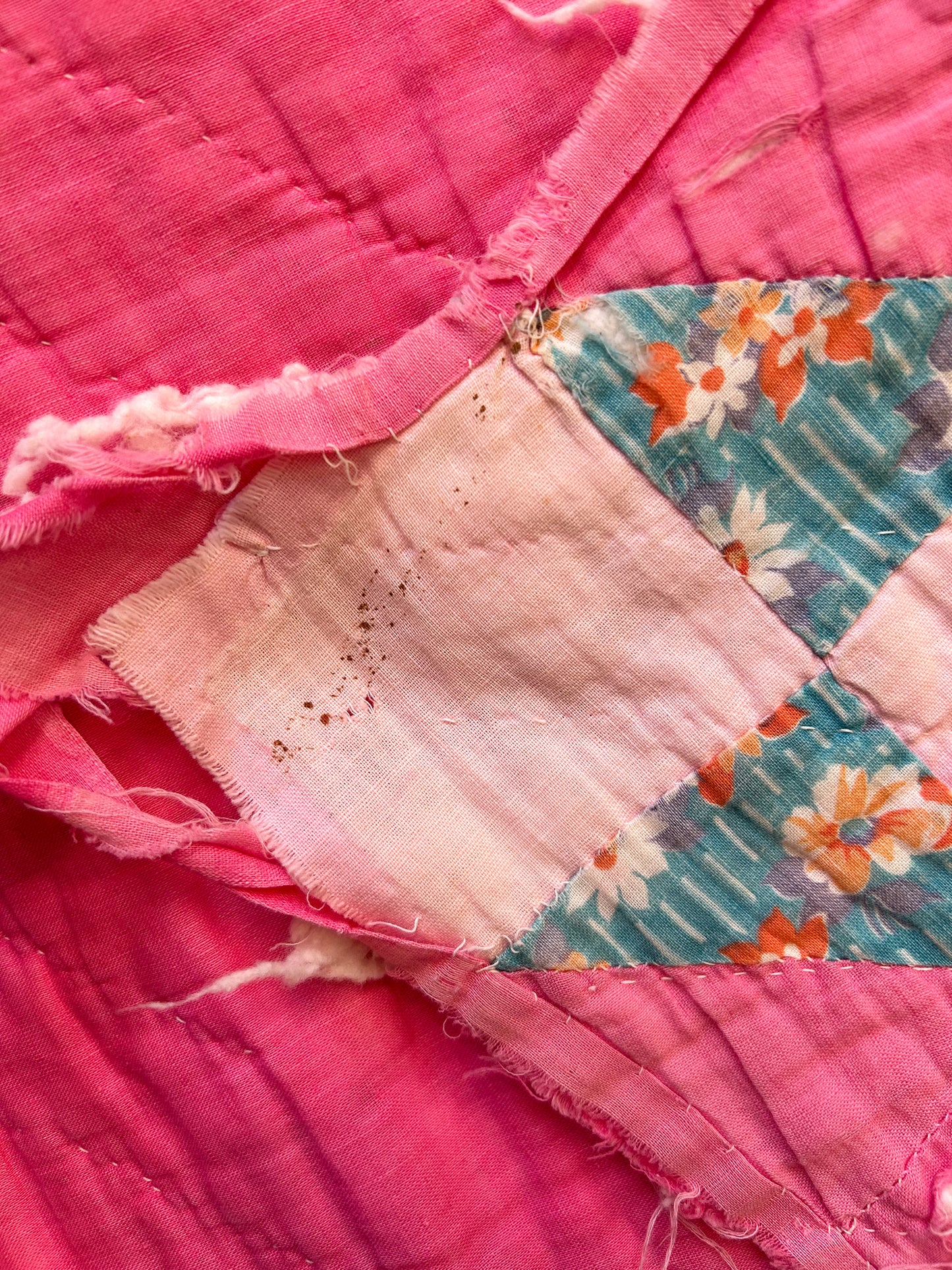 Feedsack Ohio Star Cutter Quilt