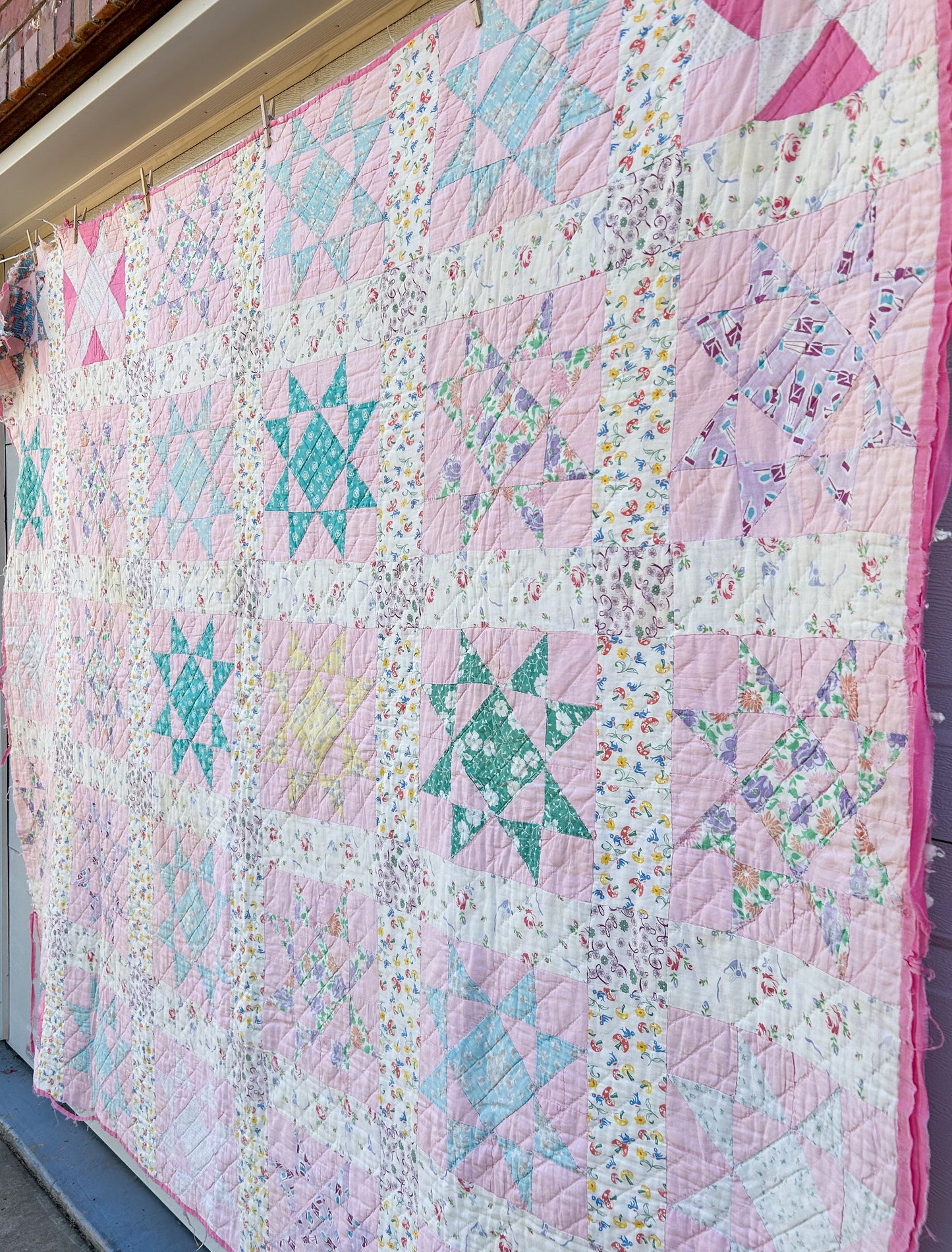 Feedsack Ohio Star Cutter Quilt