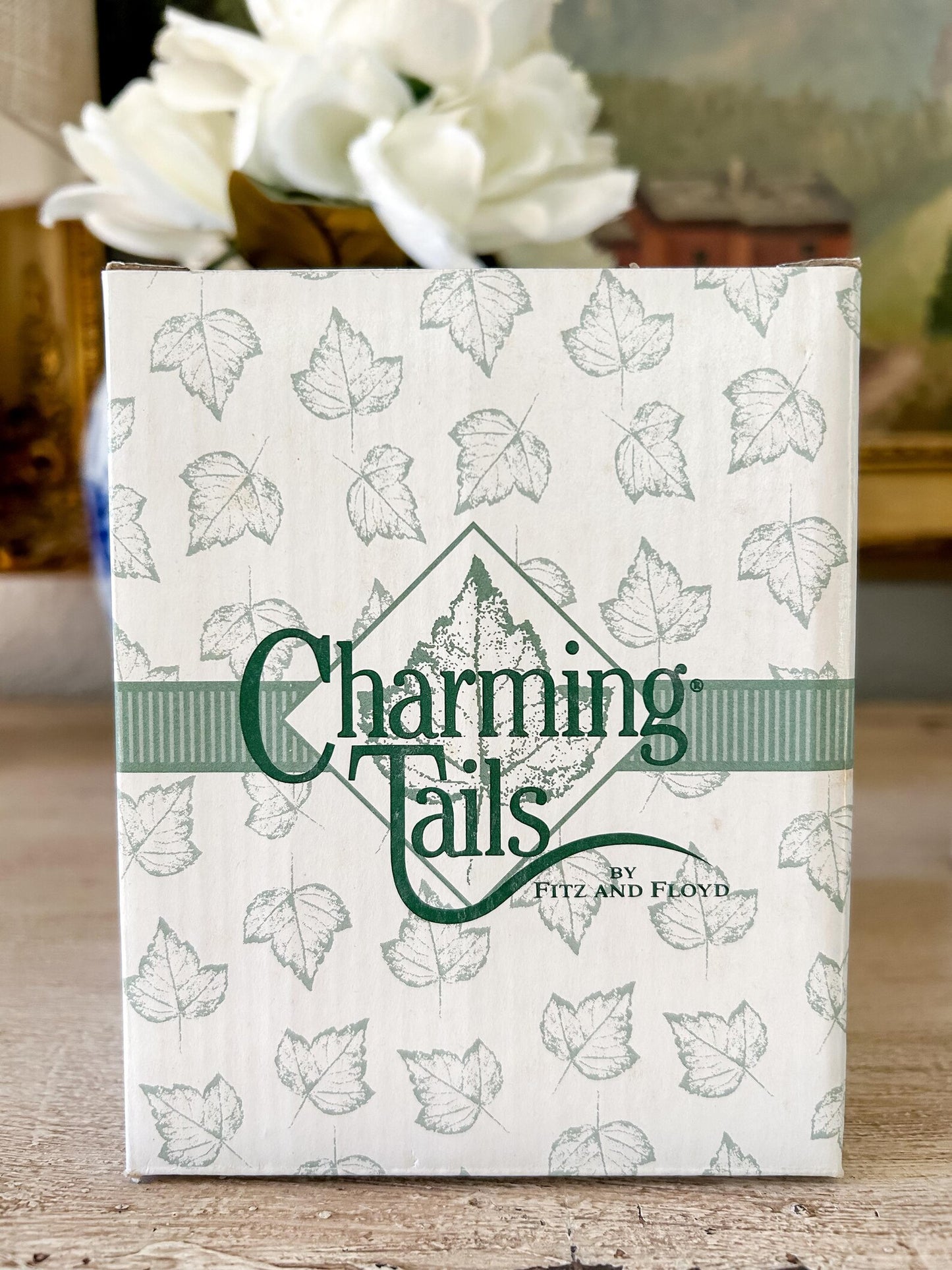 Charming Tails Figurine "Who Put that Tree There?"